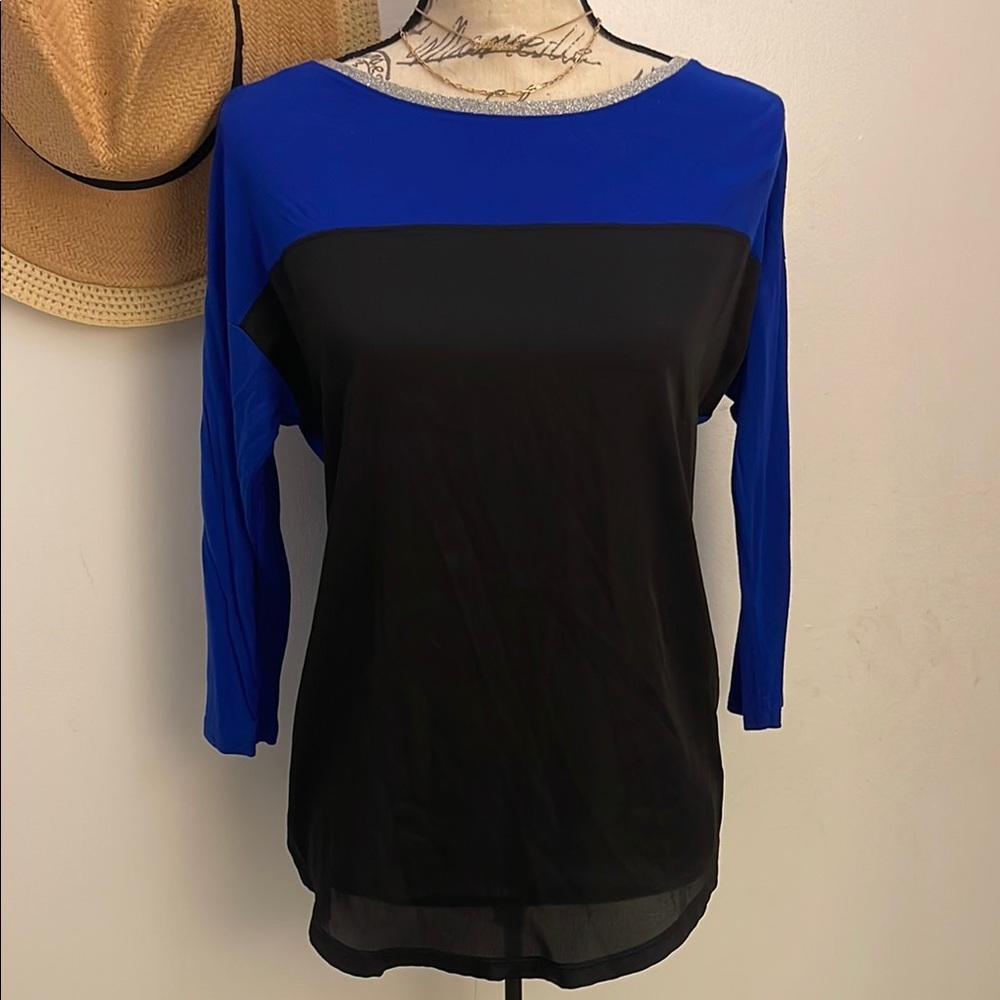 The Limited Blue and Black Color-Block Boxy 3/4 Sleeve Top Size Smalll